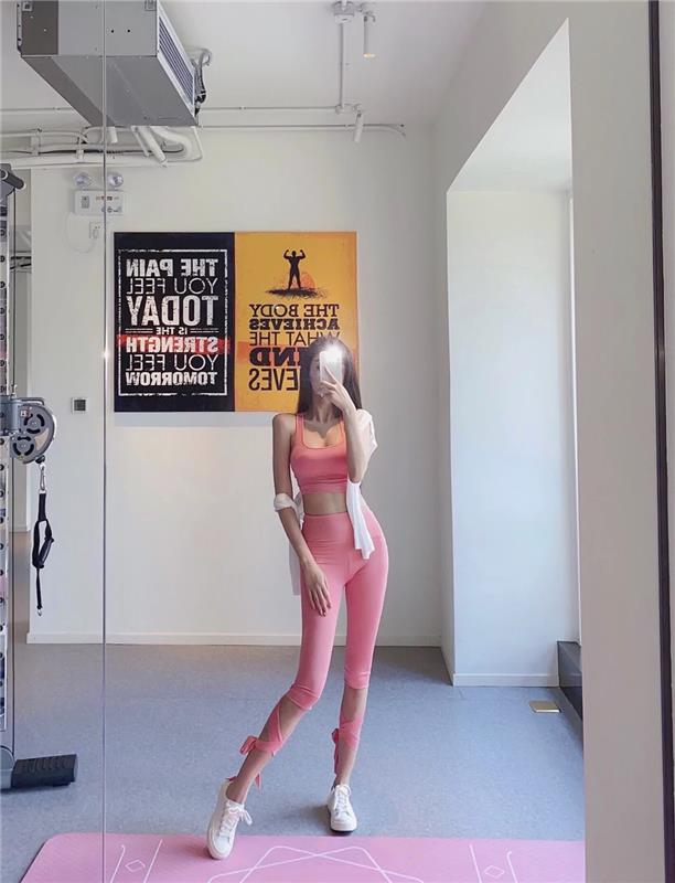 品味静安区小Sao妹 小苏 C奶嫩妹